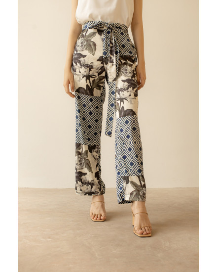 Taleetha Trousers Navy Black Floral